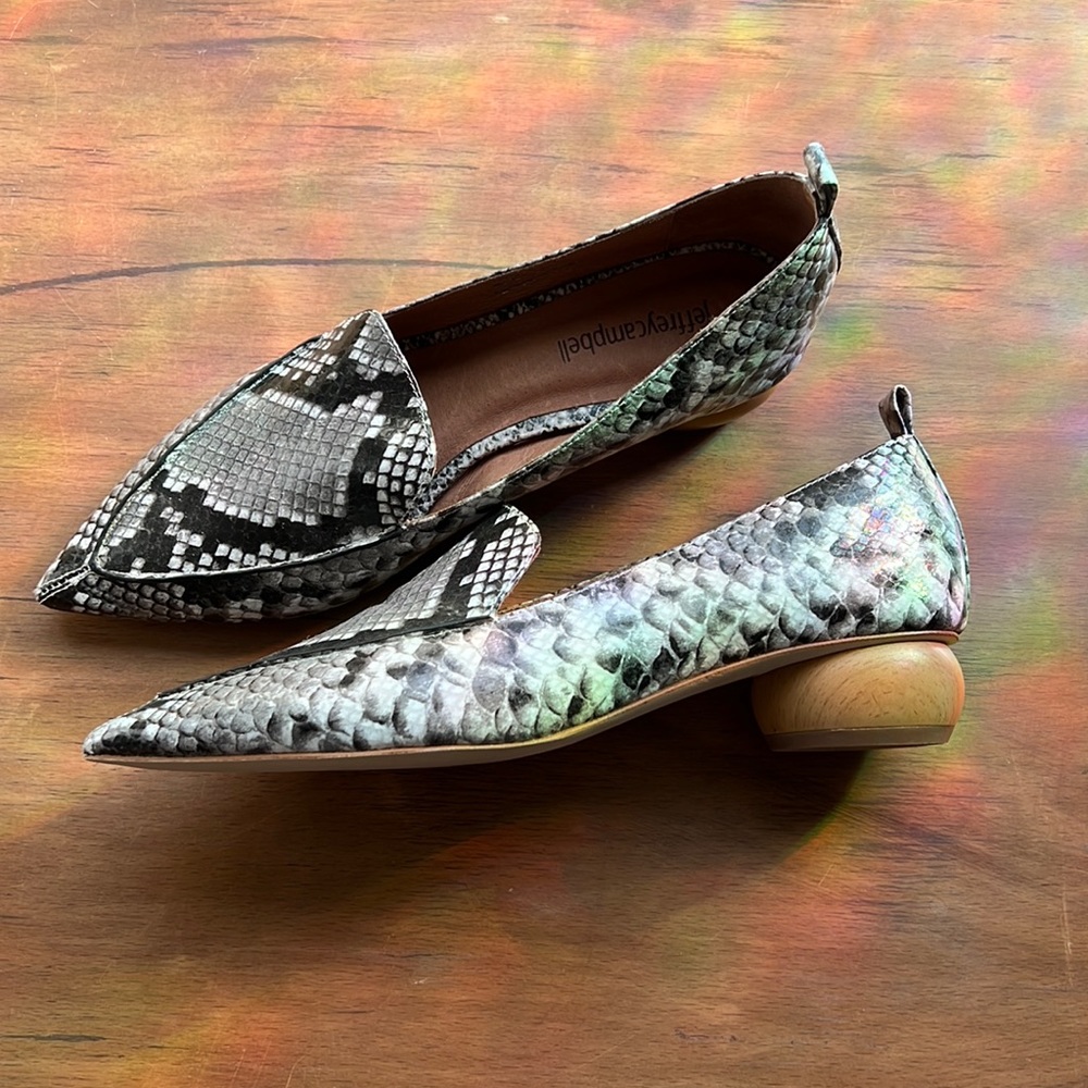 COPY - Jeffrey Campbell snakeskin leather pointed toe wood heel, size 7, nwot
